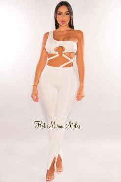 Dexire Just In White One Shoulder Keyhole O-Ring Cut Out Jumpsuit