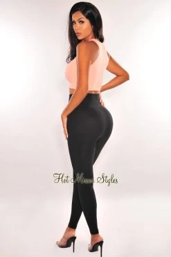 ITZON APPAREL Just In HMS ESSENTIAL: Blush Ribbed Seamless Sleeveless Crop Top