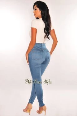 La Luxe Just In HMS Essential: White Round Neck Short Sleeve Bodysuit