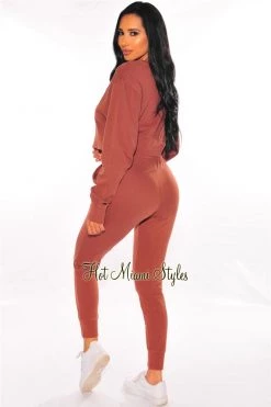 Vendor-unknown HMS Lounge: Hazelnut Long Sleeves Sweatshirt Just In