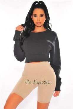 Vendor-unknown Just In HMS Lounge: Vintage Black Long Sleeves Sweatshirt