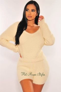 Sole Mio (set) HMS Lounge: Cream Fuzzy Knit Sweater Hoodie Short Two Piece Set Just In