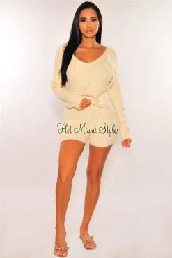 Sole Mio (set) HMS Lounge: Cream Fuzzy Knit Sweater Hoodie Short Two Piece Set Just In