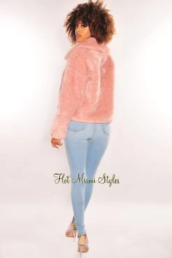 Vendor-unknown Pink Fuzzy Collared Long Sleeve Jacket