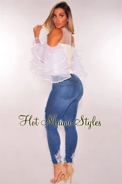 XTAREN Off White Ruffle Off Shoulder Top